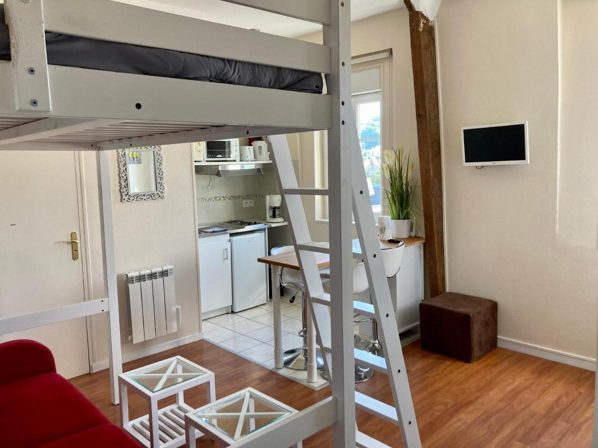 Le 22 - Studio 4P Proche Mer & Vue Bourg 阿罗芒什莱班 外观 照片